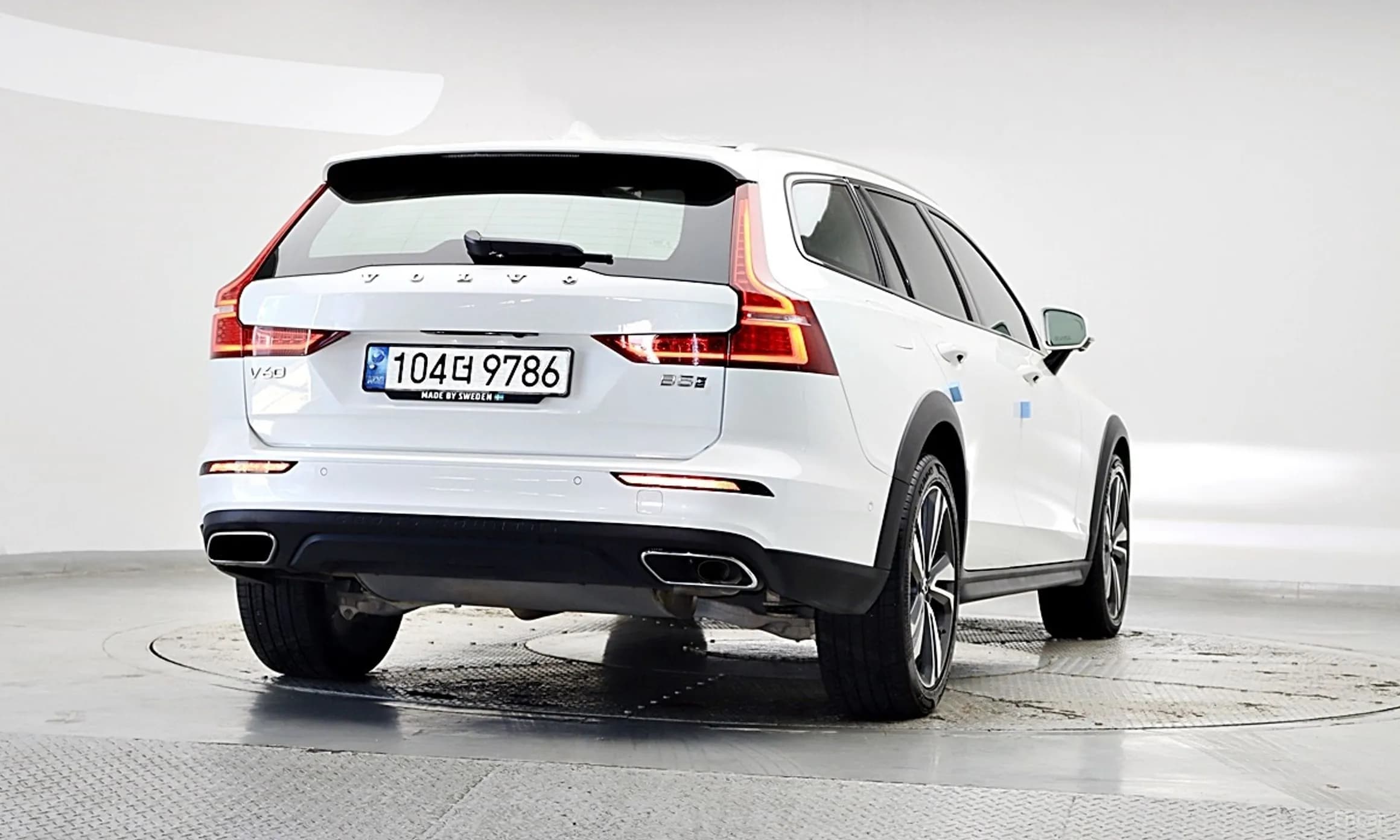 V60 Cross-Country 2nd Generation