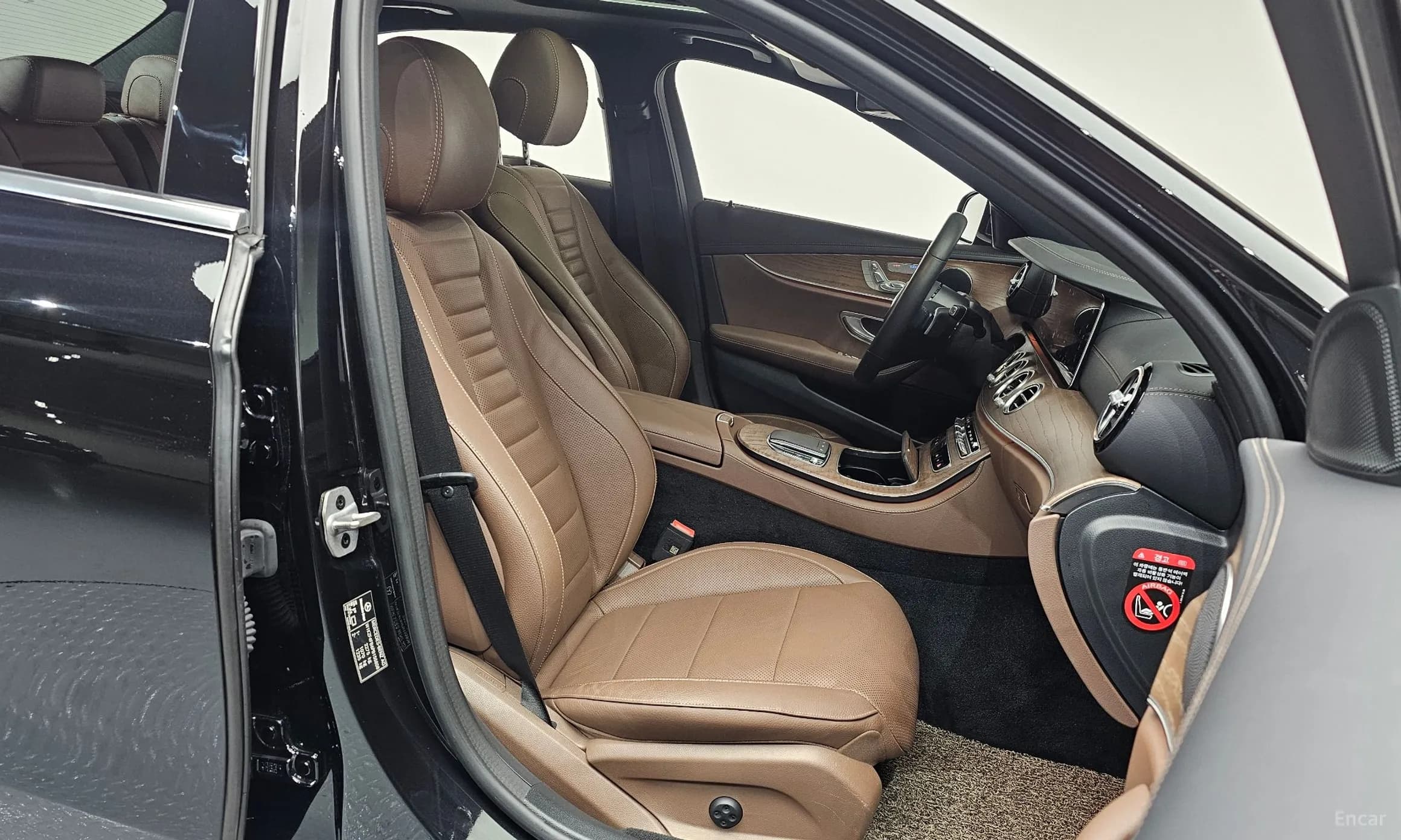 E-Class W213