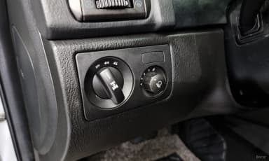 Rexton W