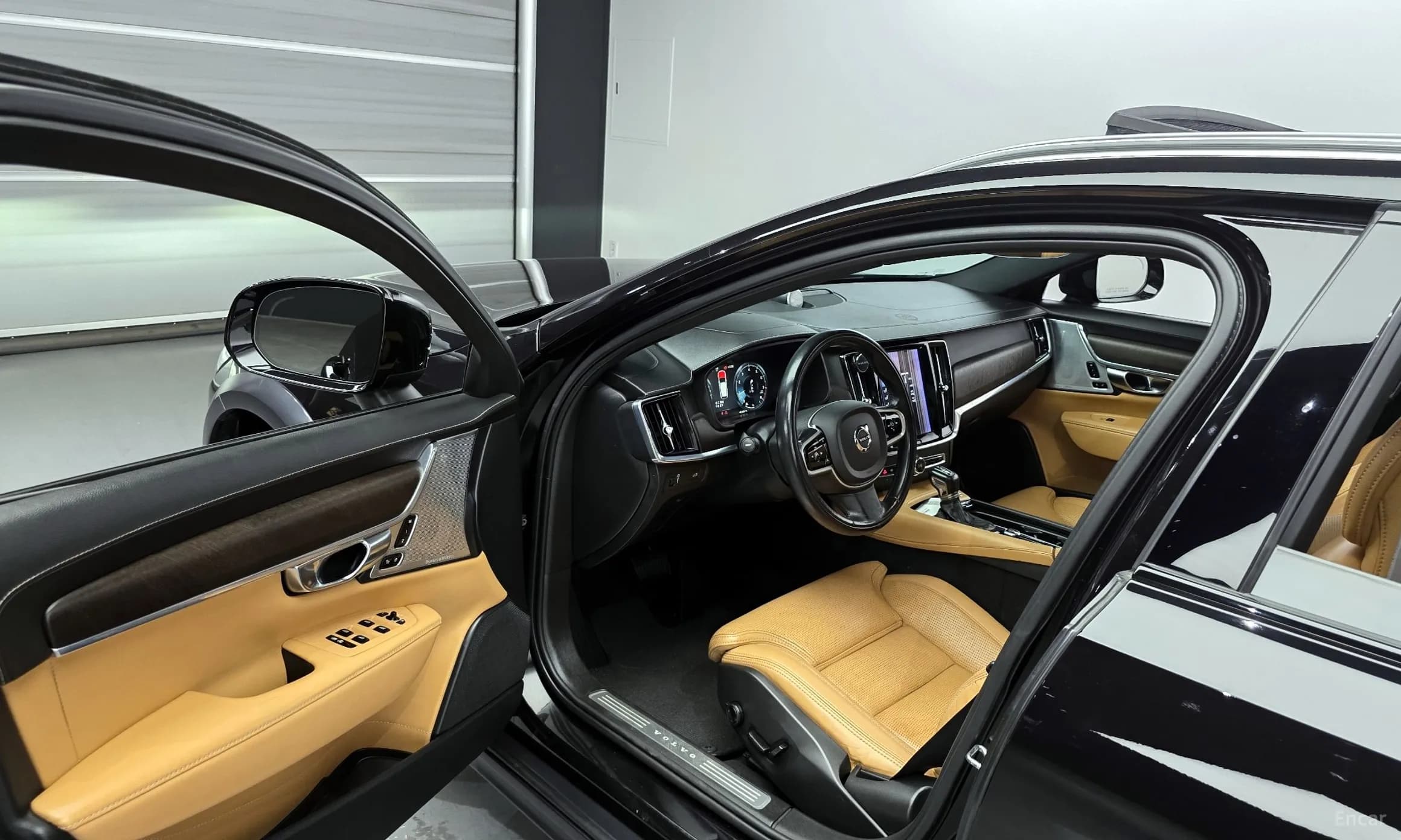 V90 Cross Country