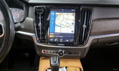 V90 Cross Country