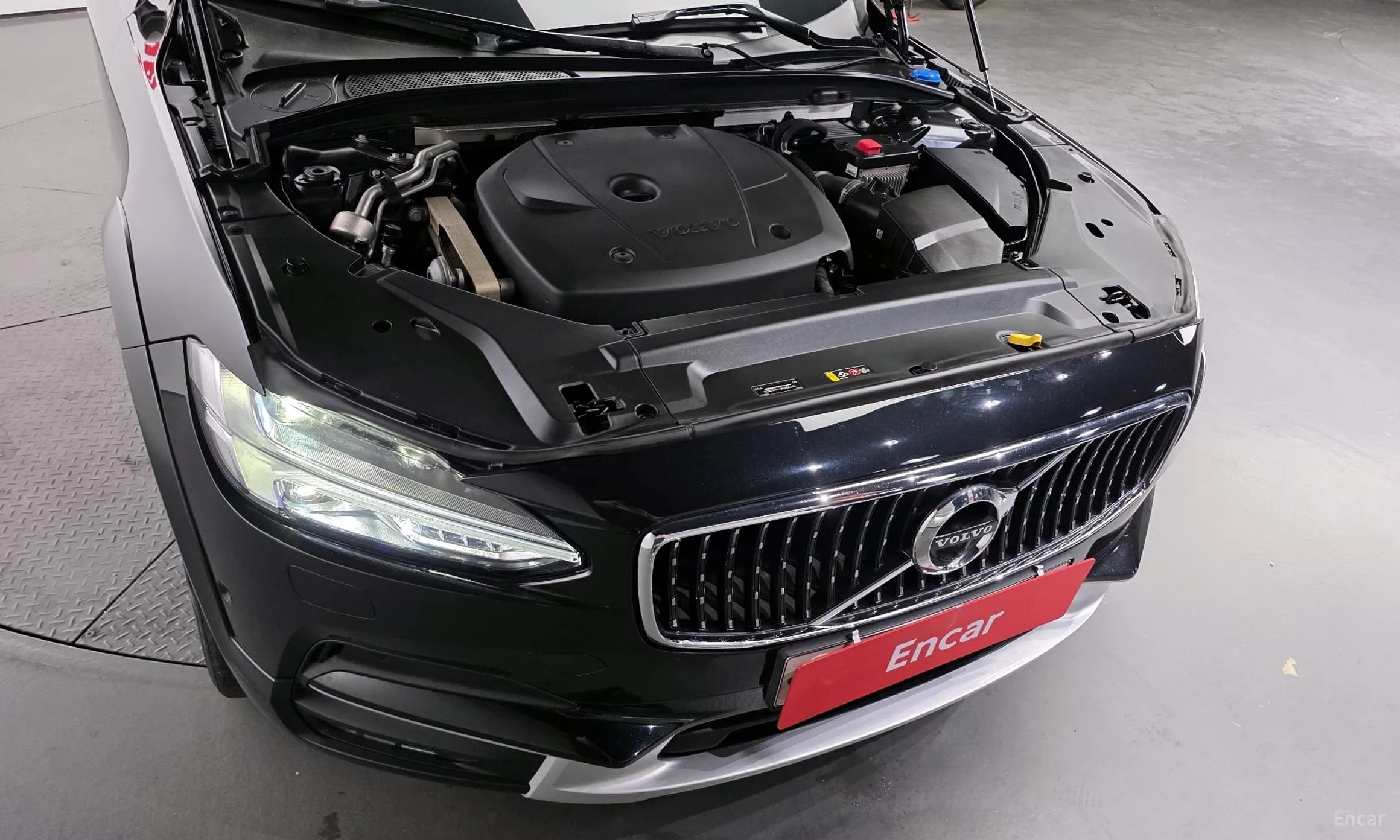 V90 Cross Country