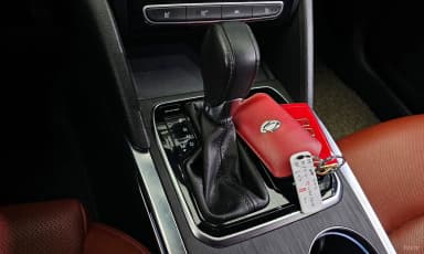 SM6