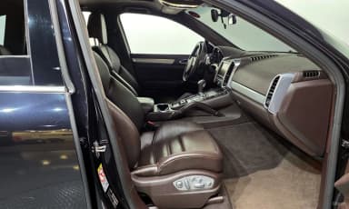 New Cayenne