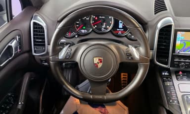New Cayenne