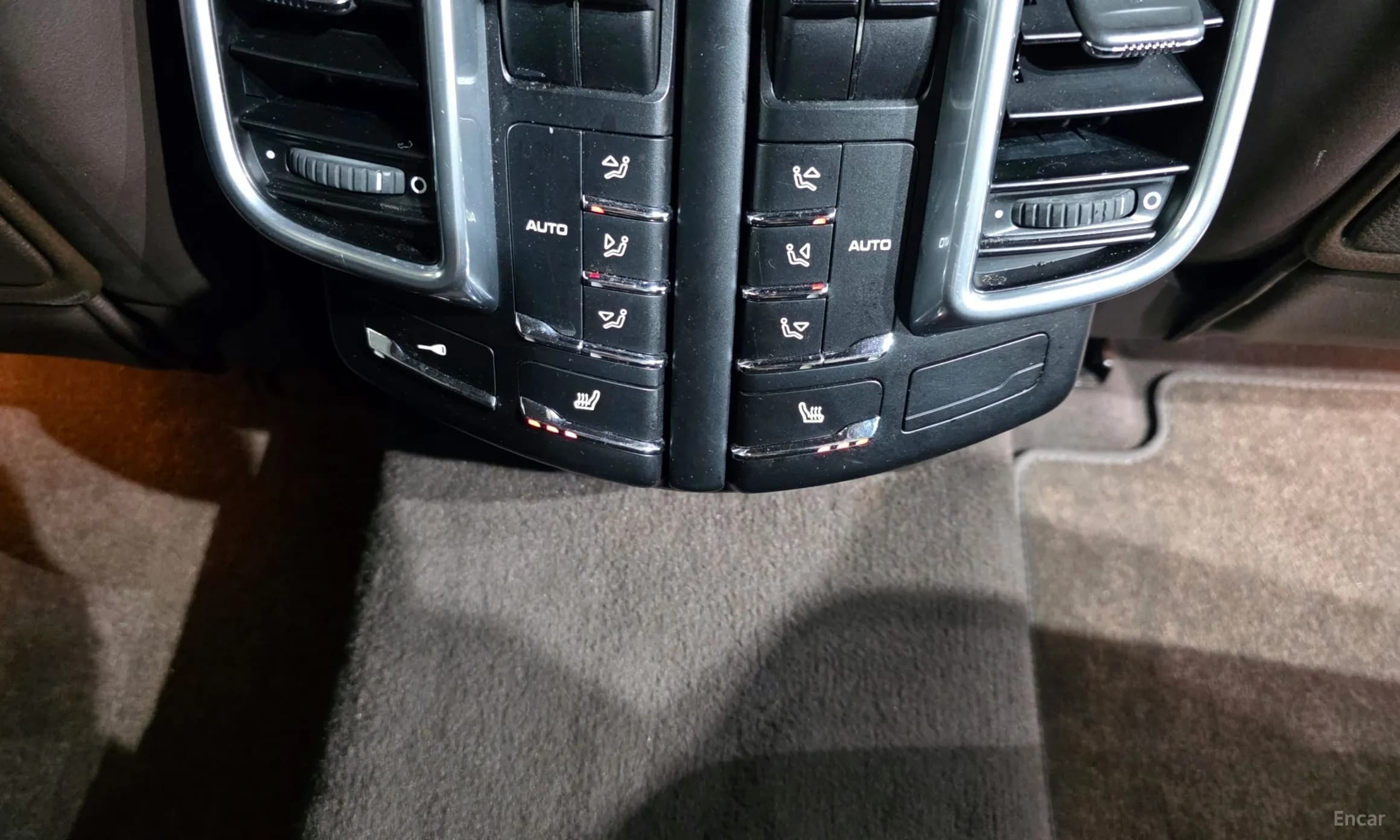 New Cayenne