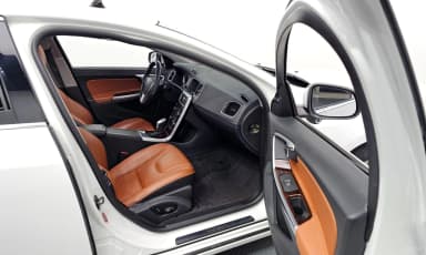 S60