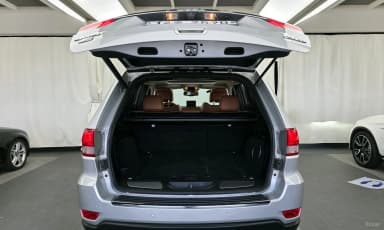 Grand Cherokee
