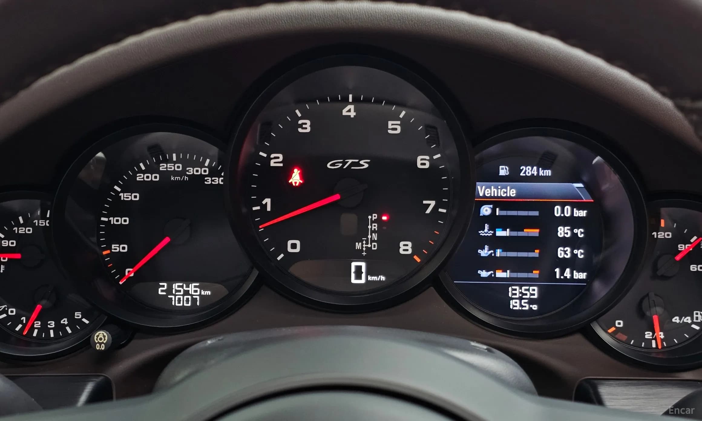 910