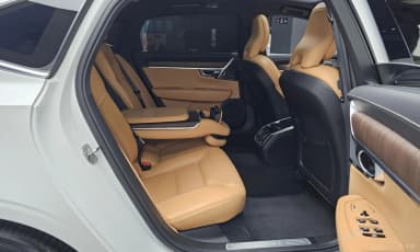 S90