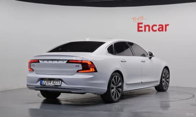 S90