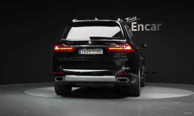 X7 (G07)