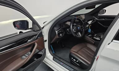 5 Series (G30)