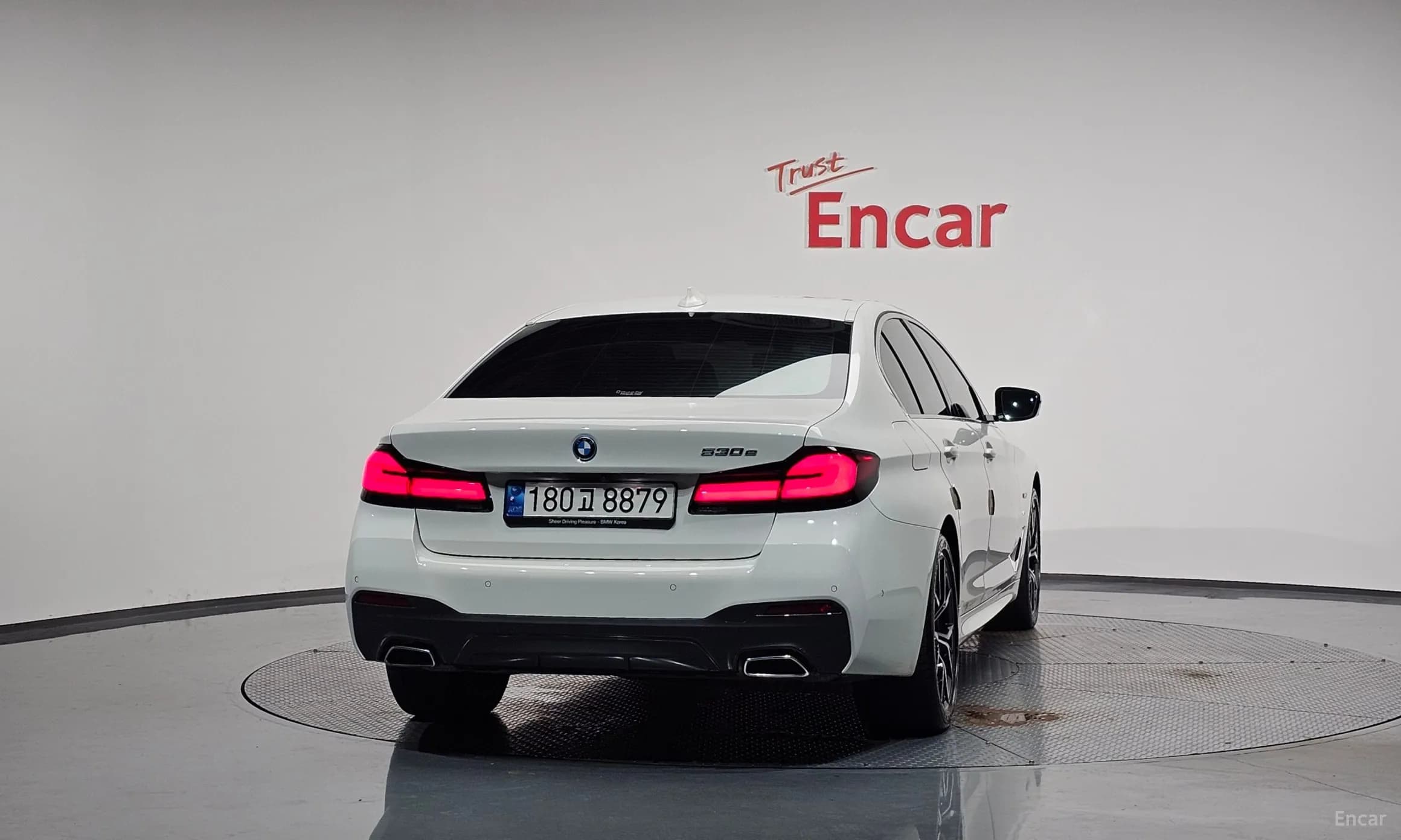 5 Series (G30)