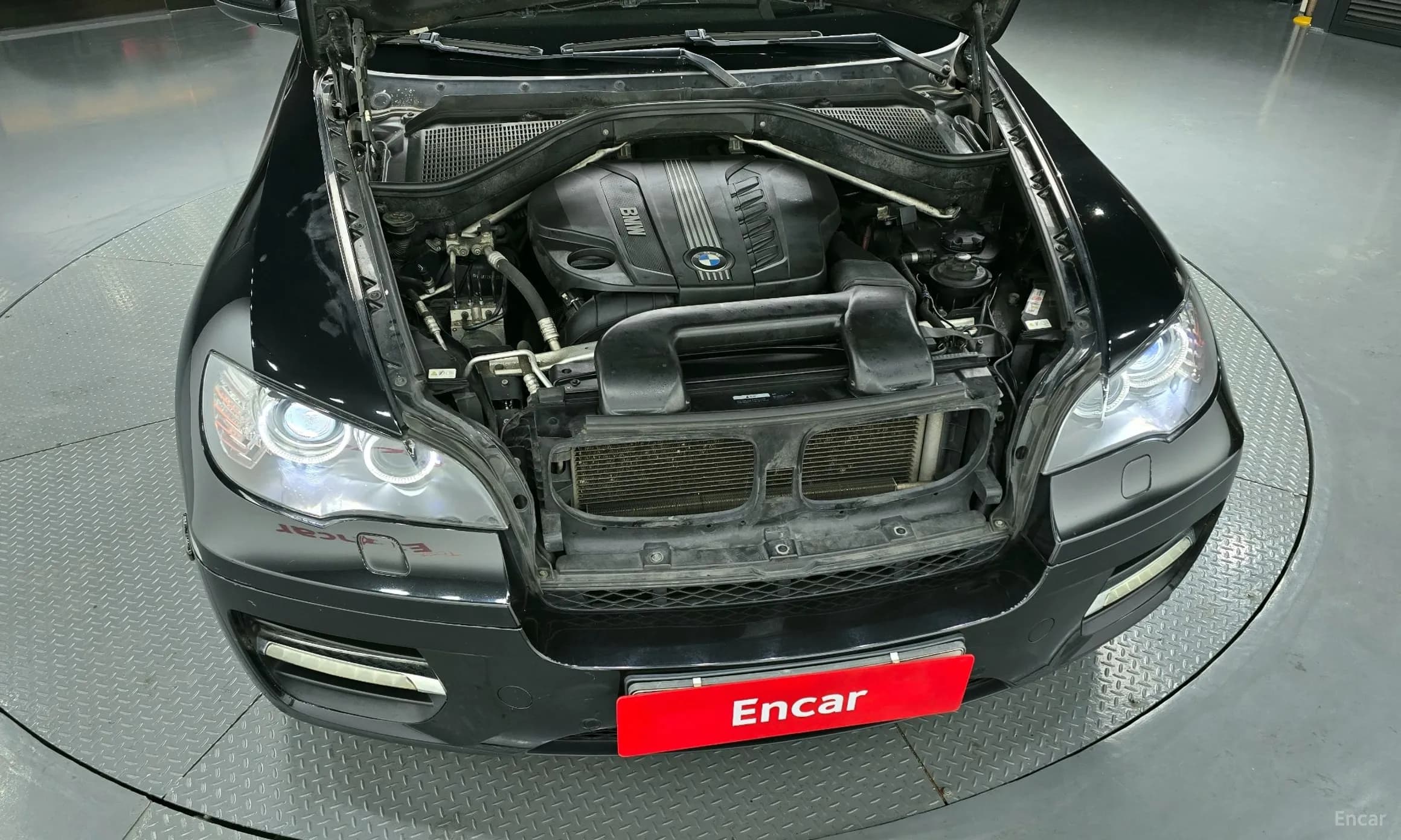 X6 (E71)