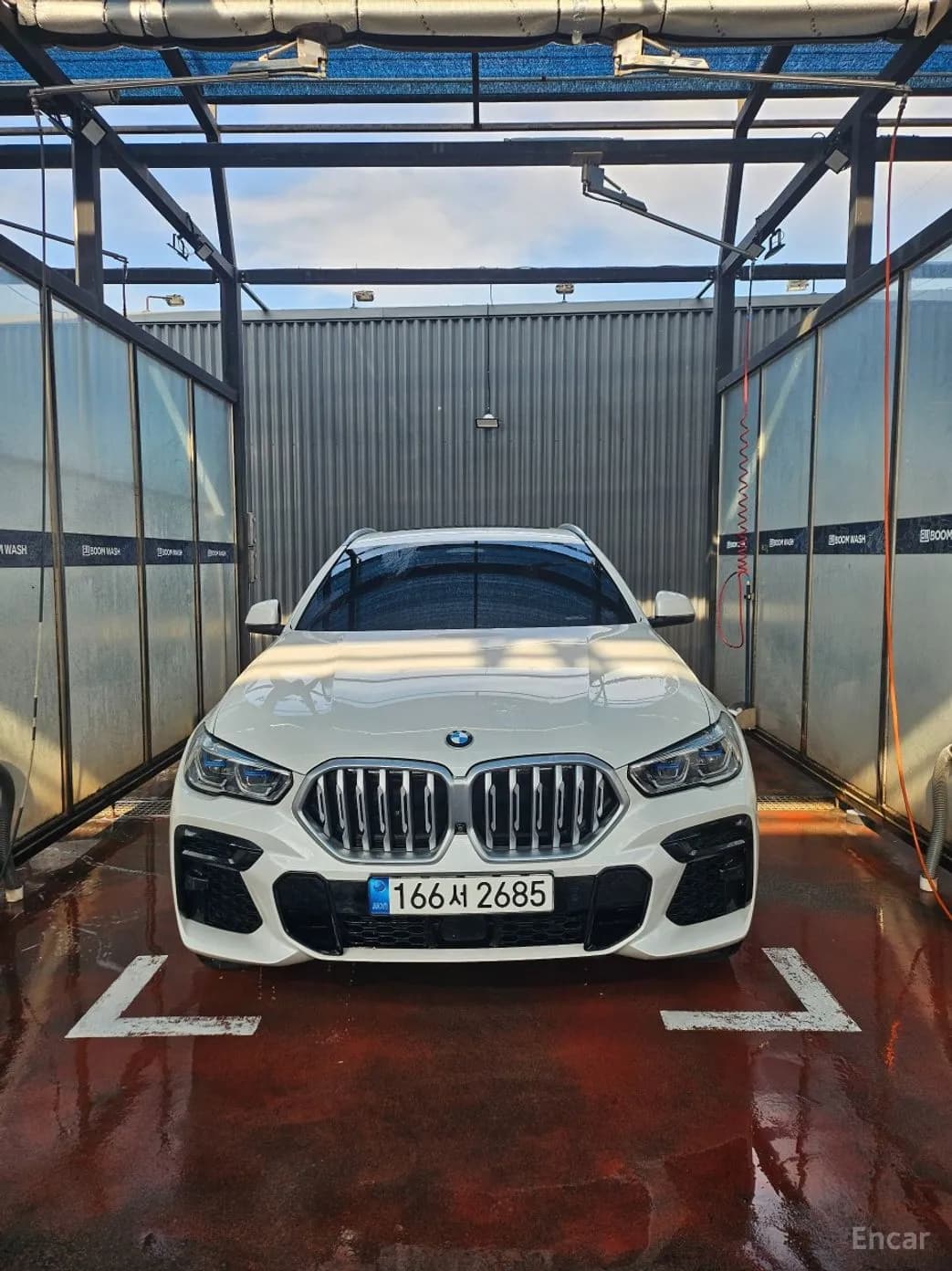 X6 (G06)