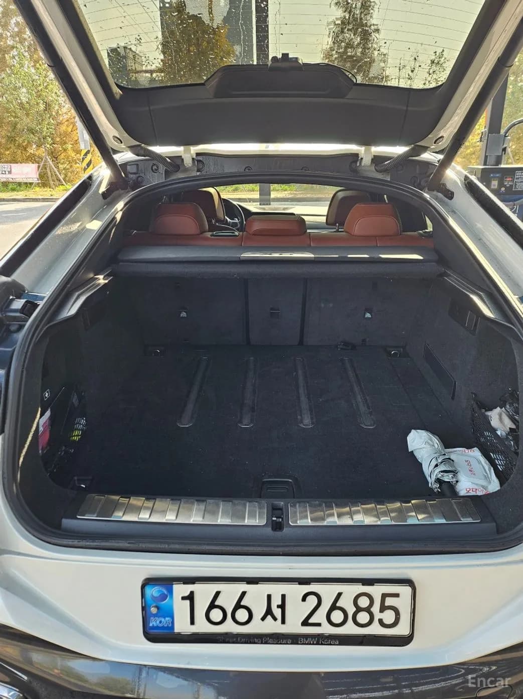 X6 (G06)