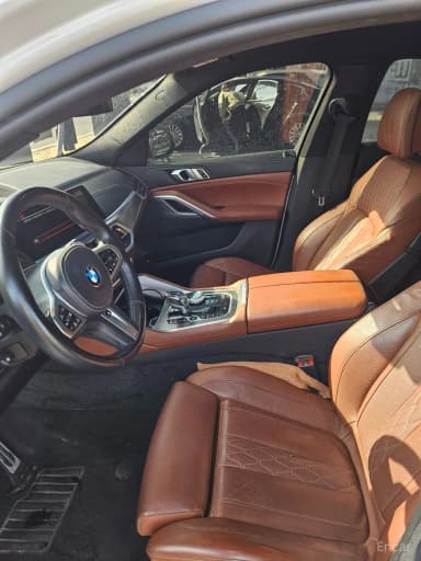 X6 (G06)