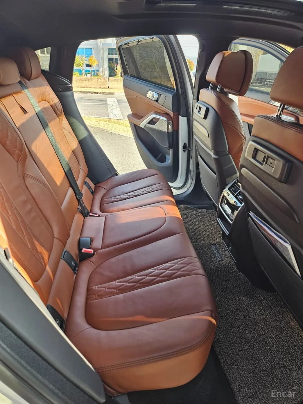 X6 (G06)