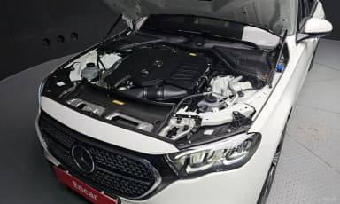 E-Class W214