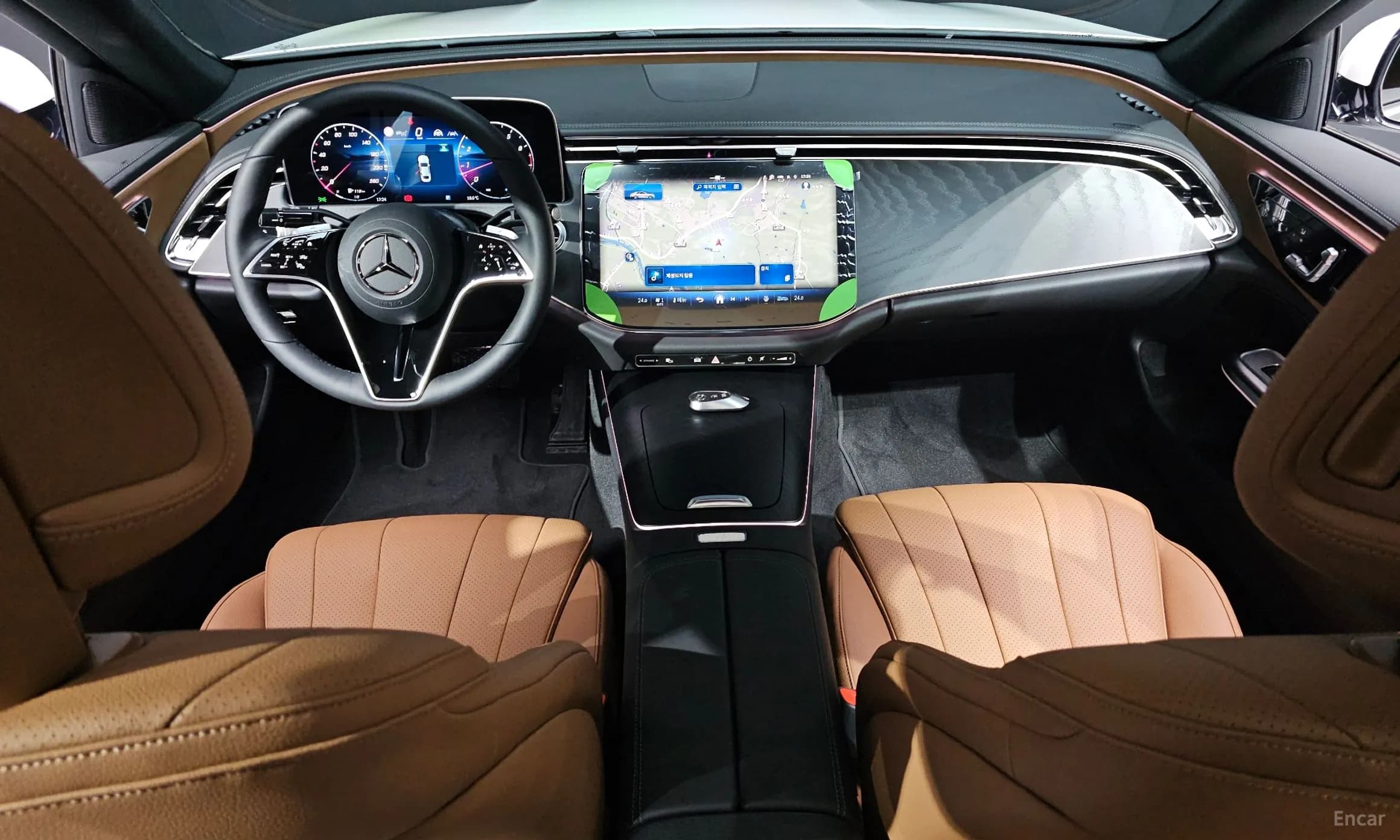 E-Class W214