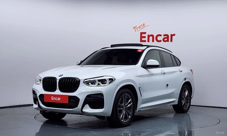 X4 (G02)