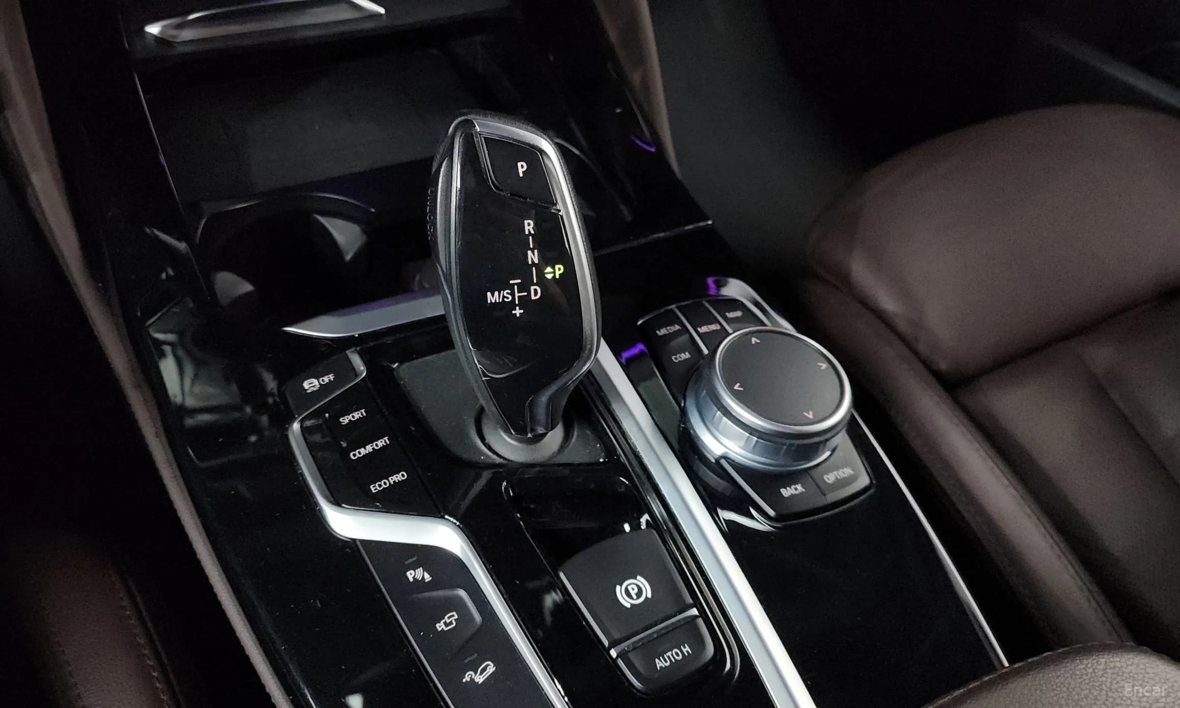 X4 (G02)