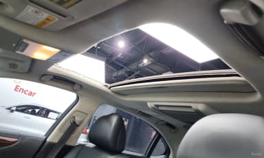 LS600hL