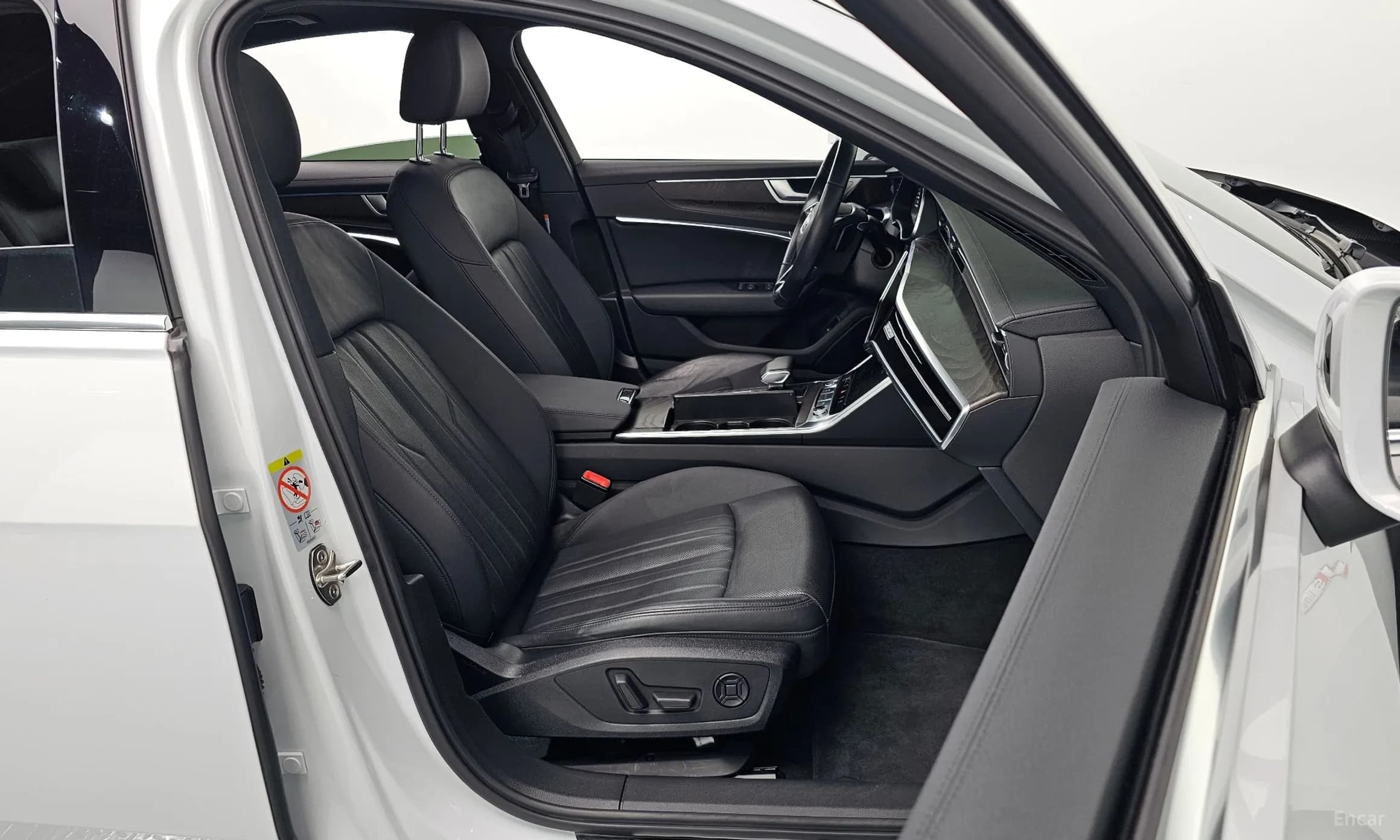 A6 (C8)