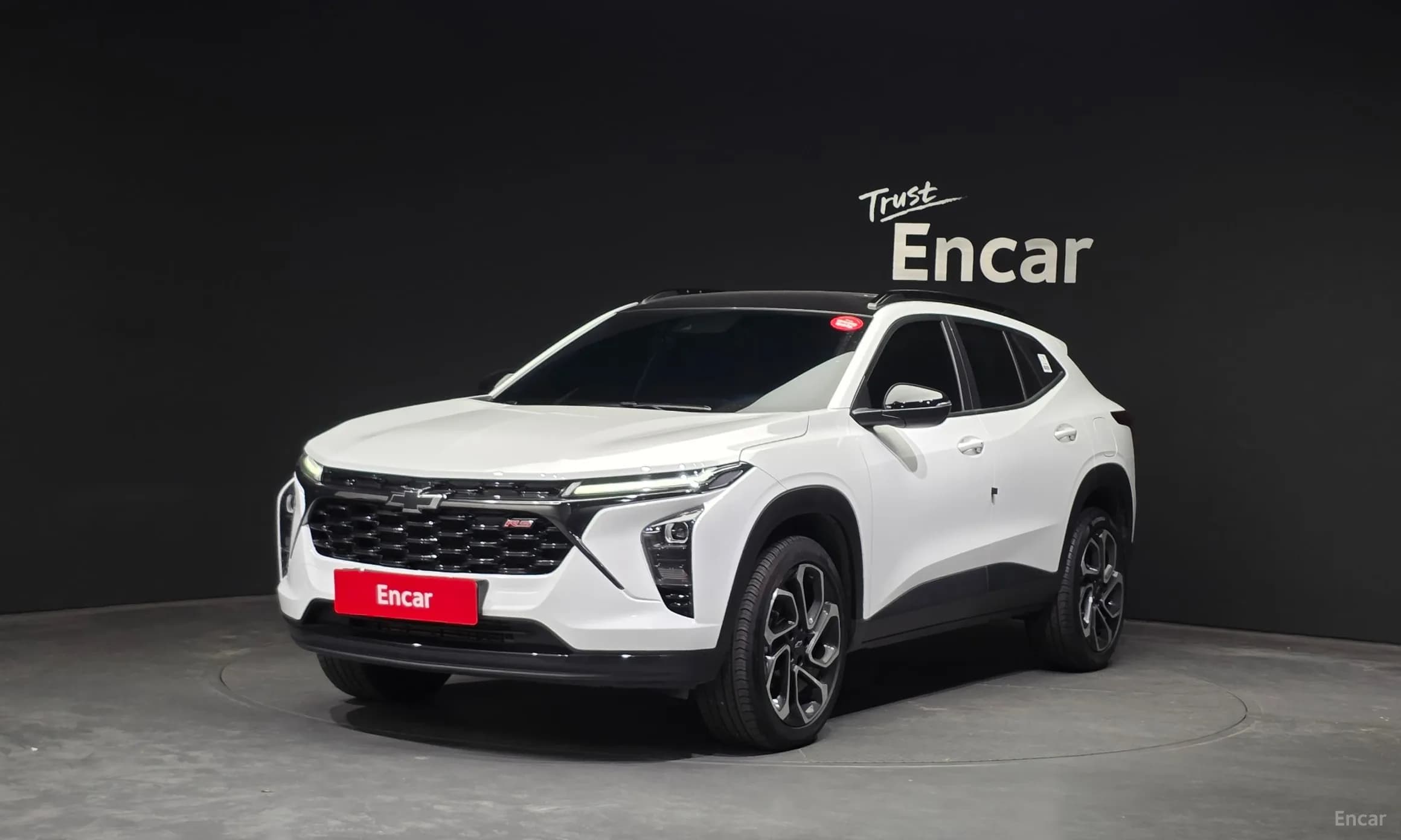 Trax Crossover
