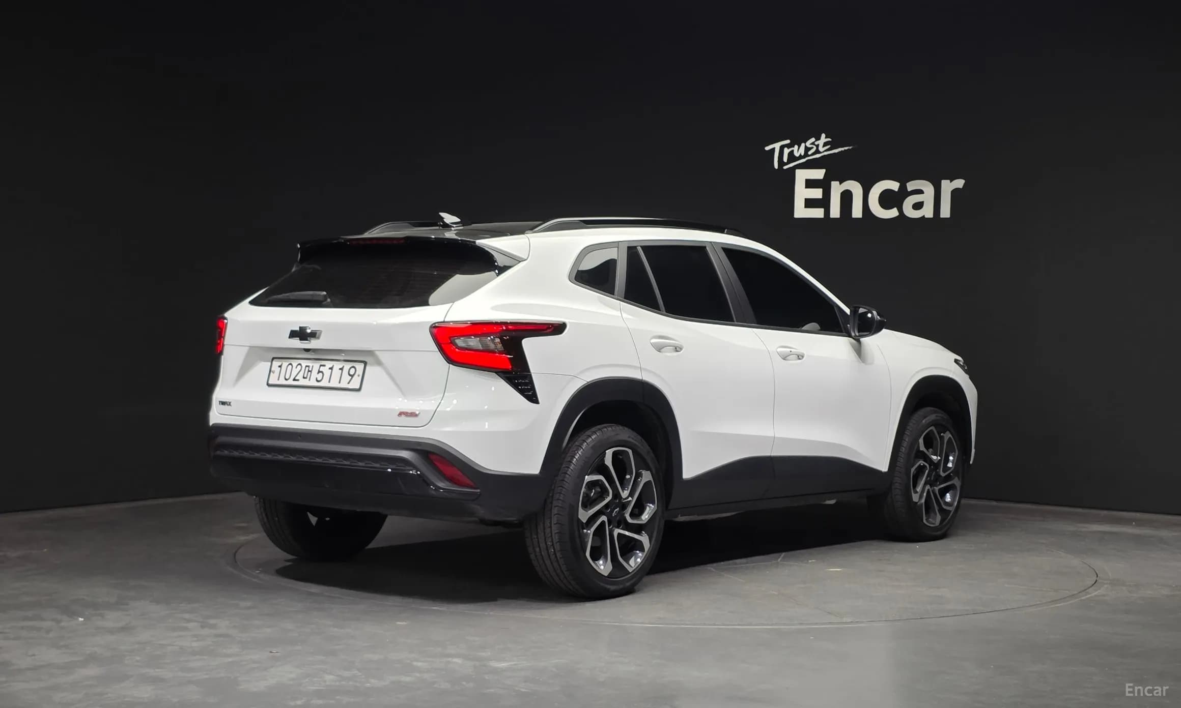 Trax Crossover