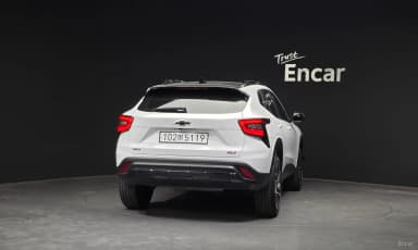 Trax Crossover