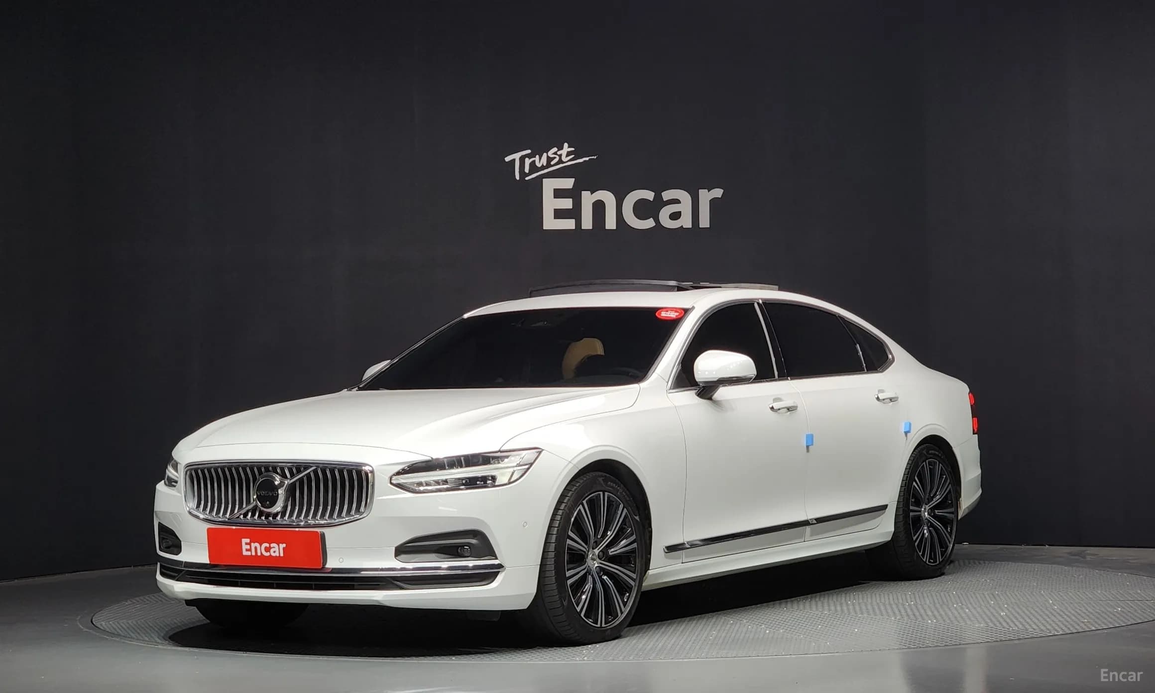 S90