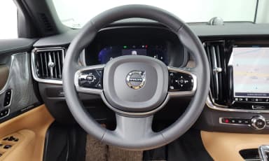 S90