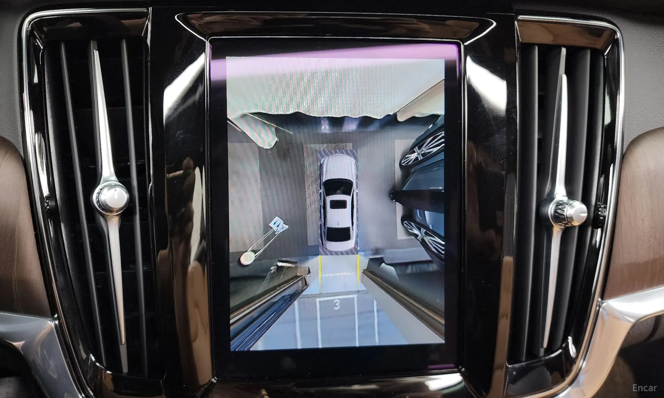 S90
