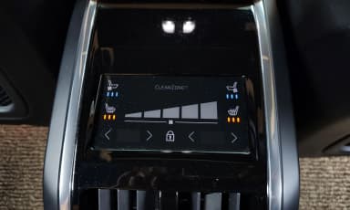 S90
