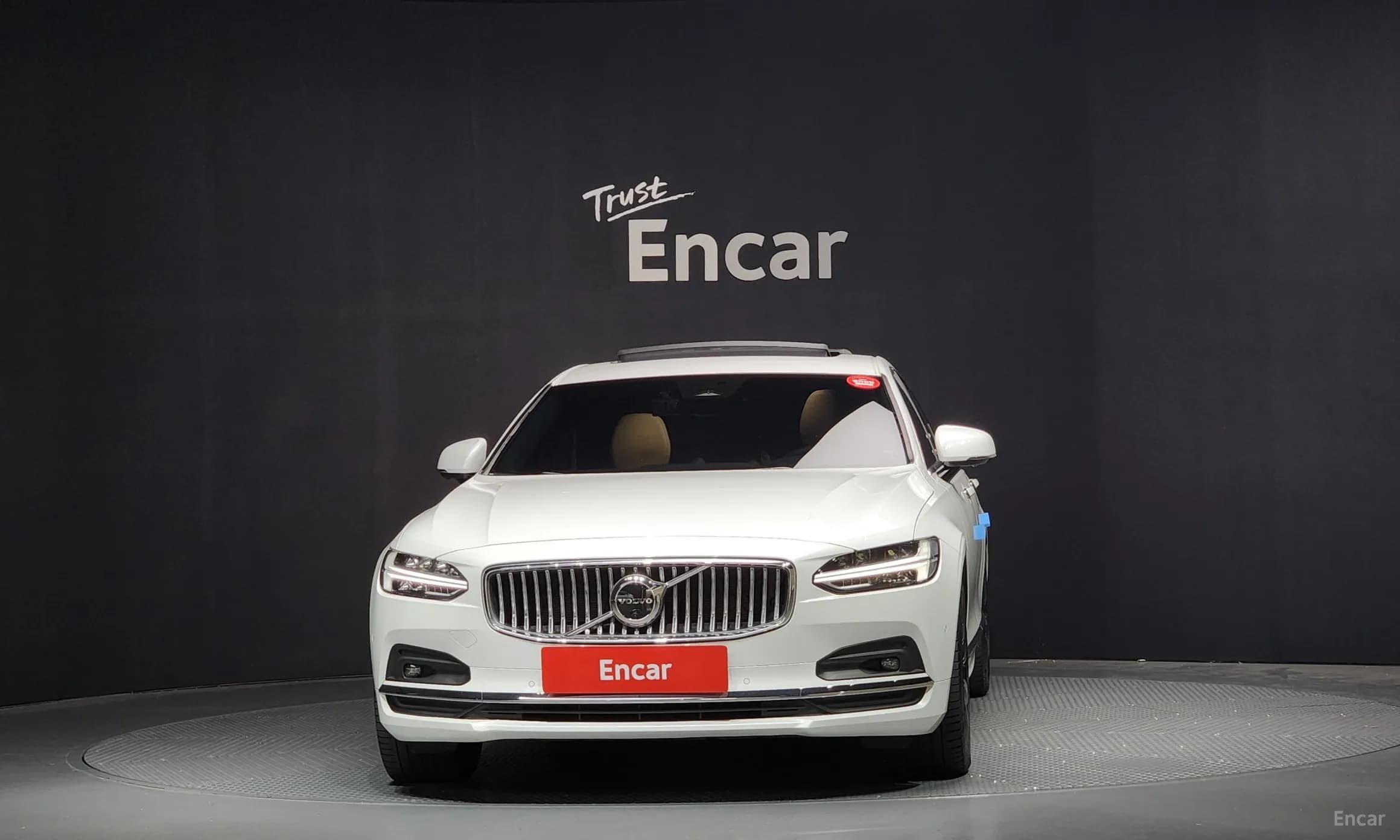 S90