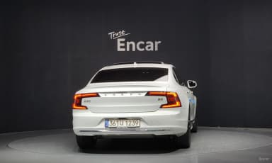 S90