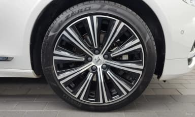 S90