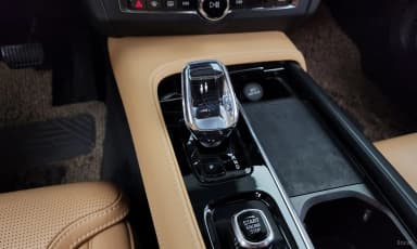 S90