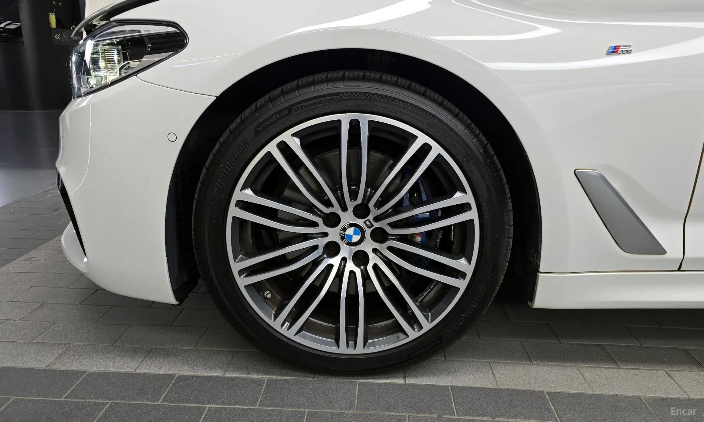 5 Series (G30)