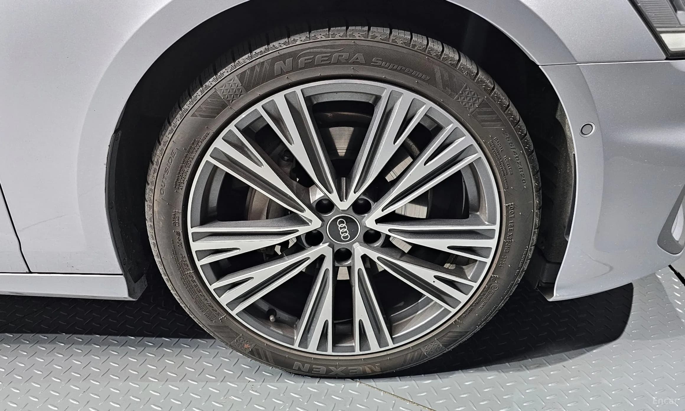 A6 (C8)
