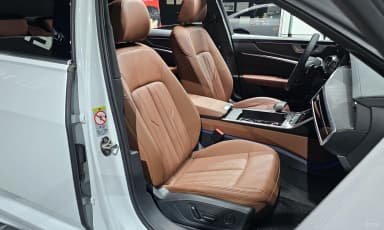 A6 (C8)