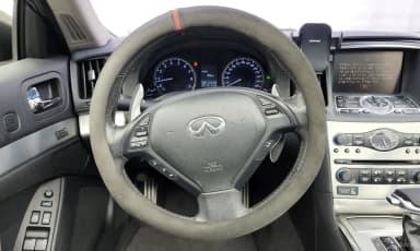 G37