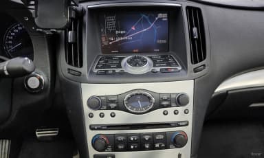 G37