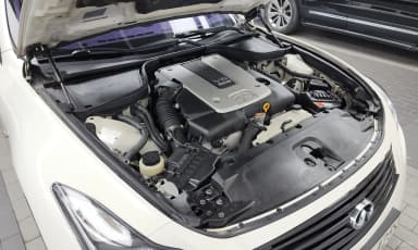 G37