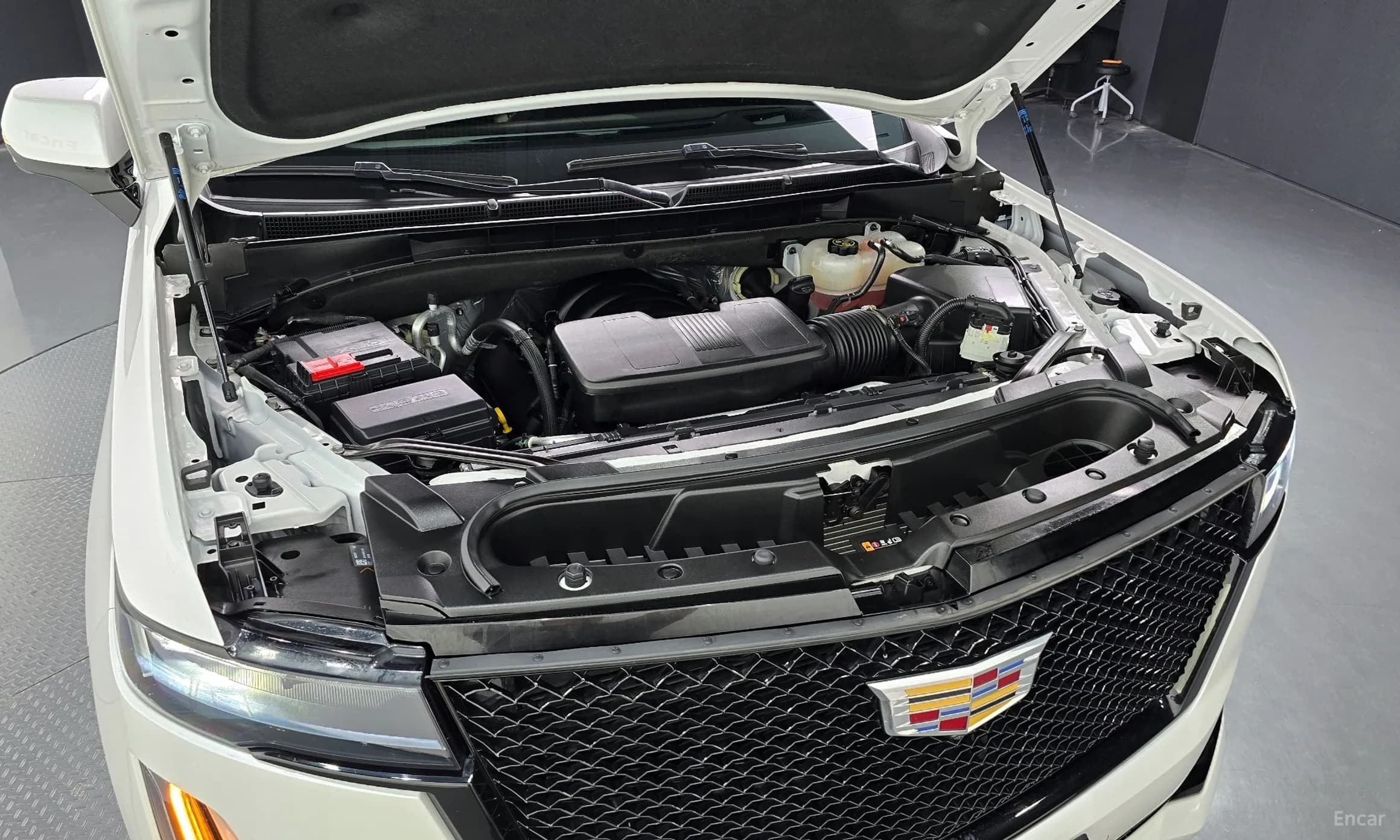Escalade 5th Generation