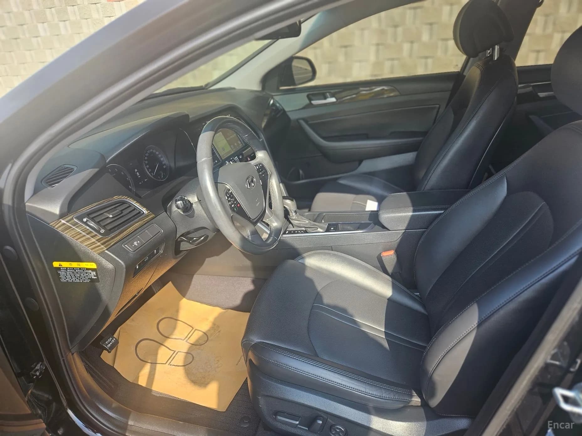 LF Sonata