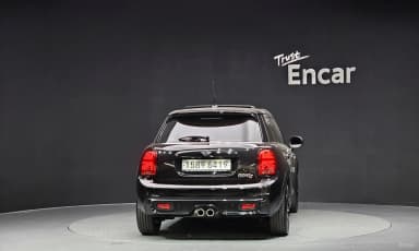 Cooper S