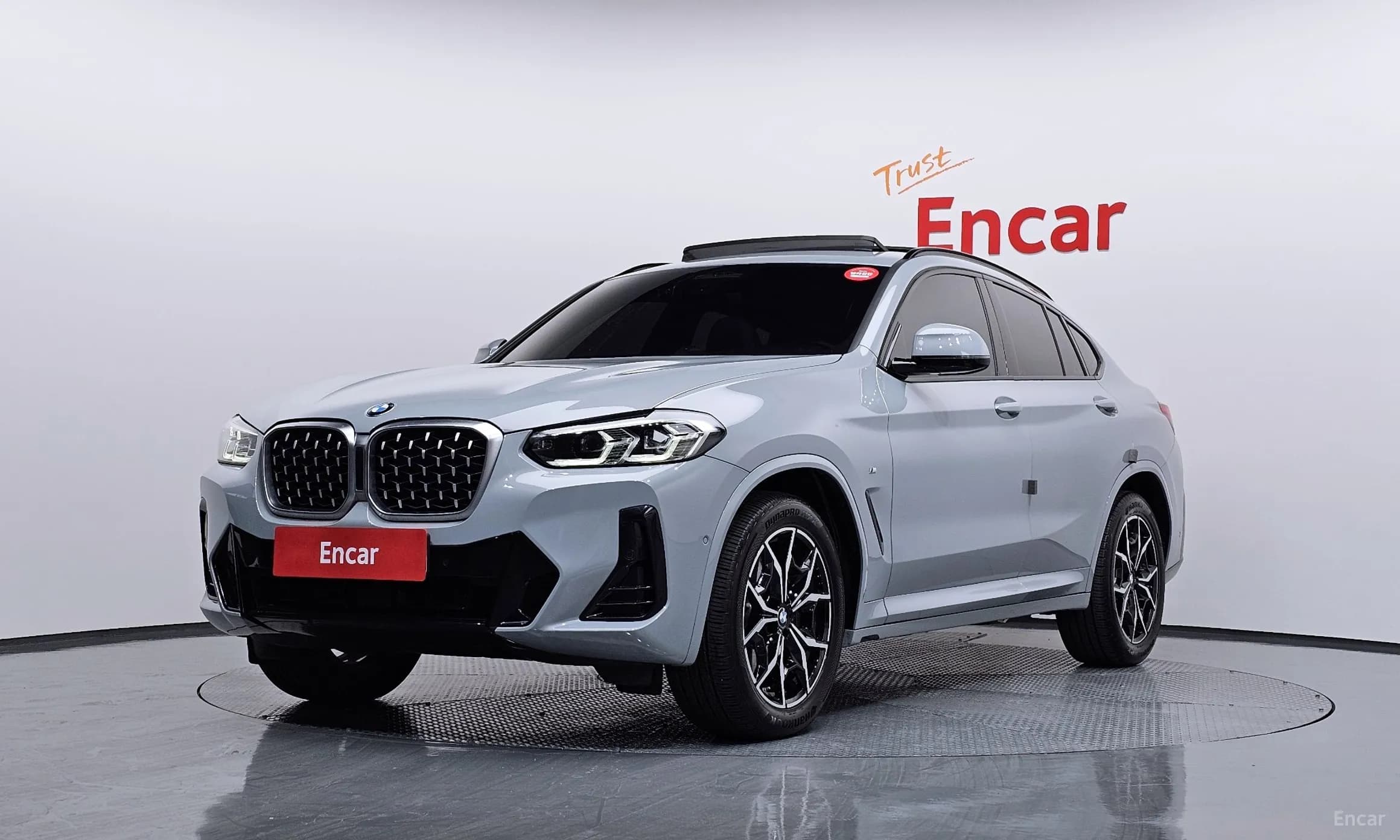 X4 (G02)